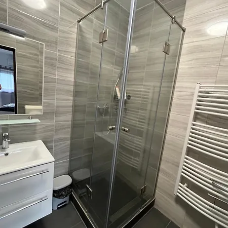 Апартаменты Pitypang Apartmanhaz Занка