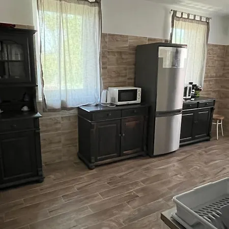 Pitypang Apartmanhaz